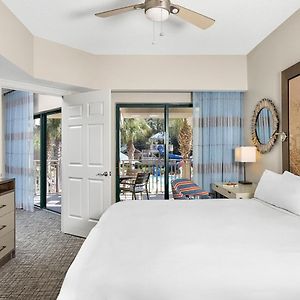 Two-Bedroom Villa One King Two Queen Beds Sofa Bed Roll Shower Balcony Garden View Mobility Accessible